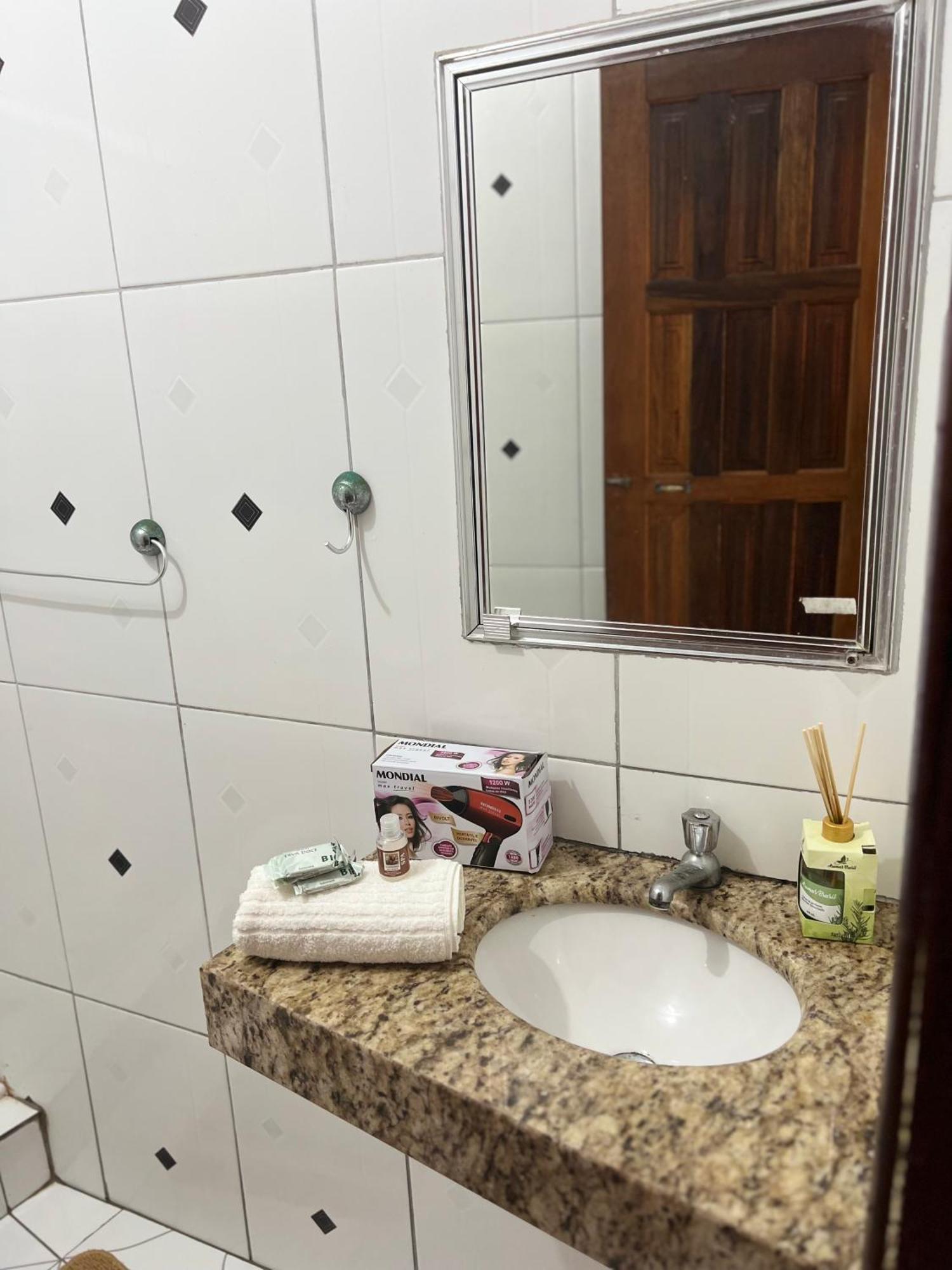 Estalagem Pe Na Areia *